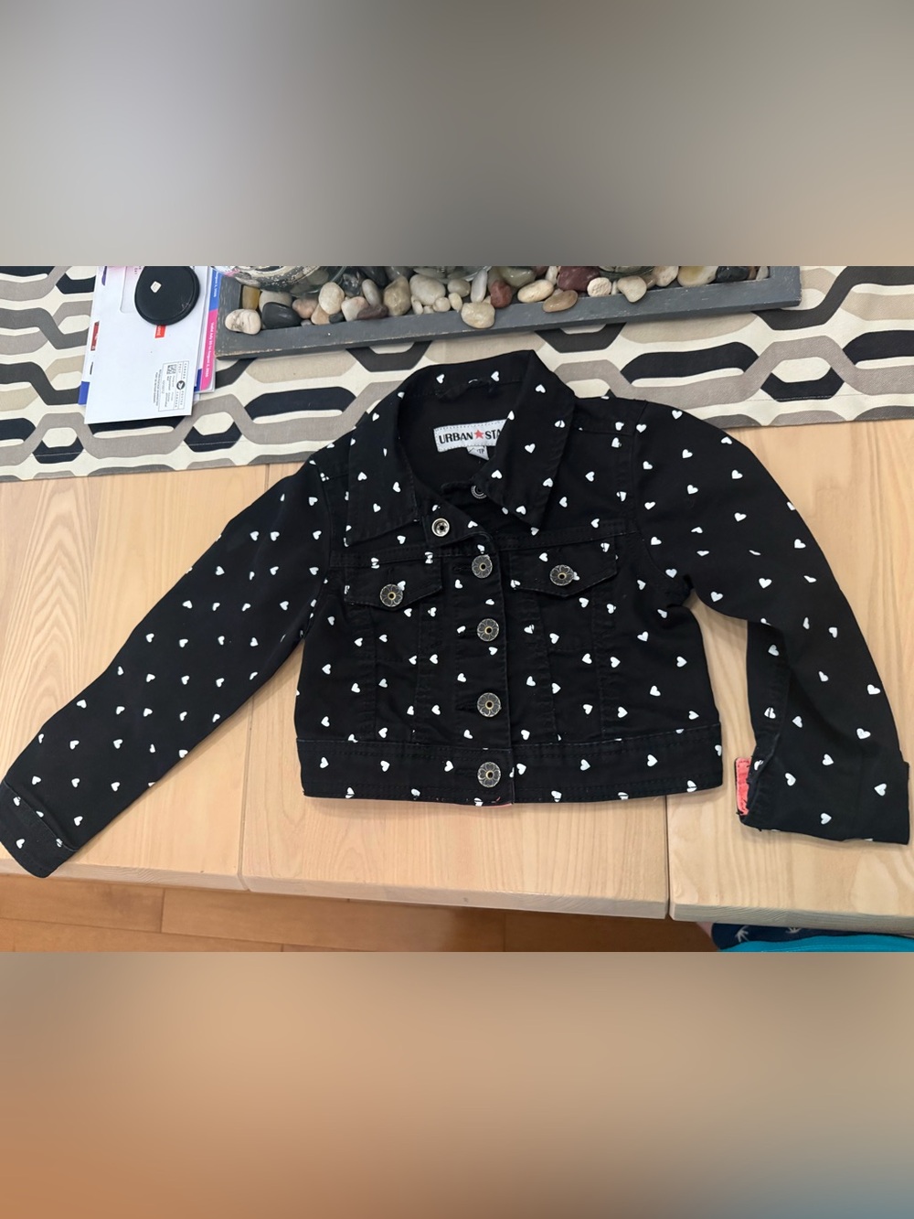 Girls Black Heart-Print jacket size xs kids
